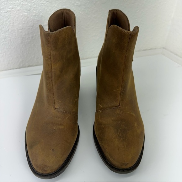 Clarks Collection Women's Ankle Boots 10 Brown Leather city boho western casual - Picture 5 of 12